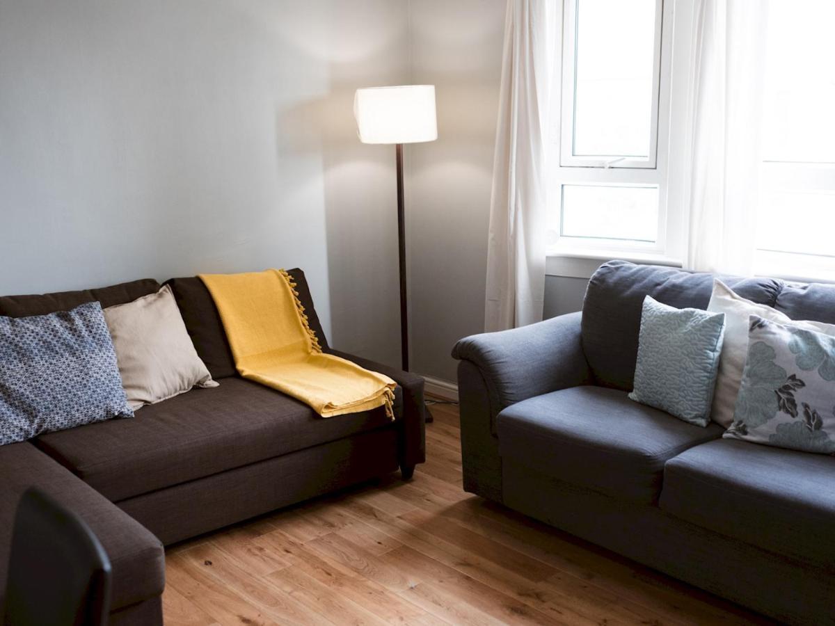 Pass The Keys Cozy Two Bed Flat Near Glasgow Airport & بيزلي المظهر الخارجي الصورة