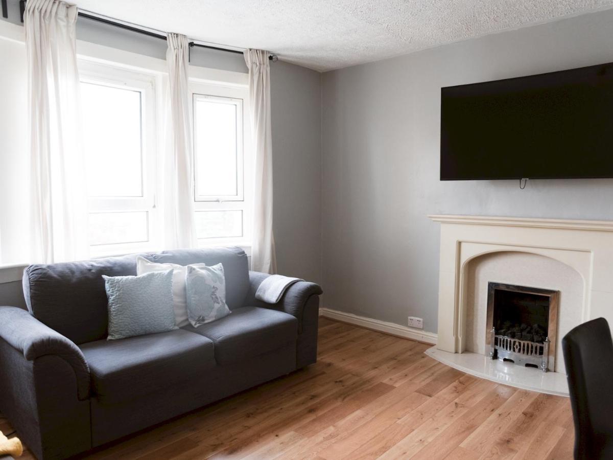 Pass The Keys Cozy Two Bed Flat Near Glasgow Airport & بيزلي المظهر الخارجي الصورة