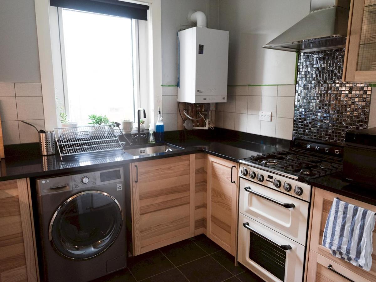 Pass The Keys Cozy Two Bed Flat Near Glasgow Airport & بيزلي المظهر الخارجي الصورة